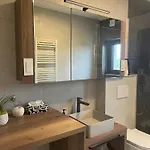 アパートホテル Wally プトゥイ