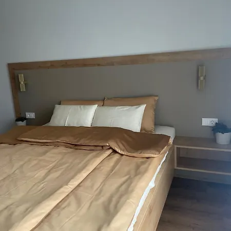 Wally 公寓式酒店 4*