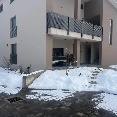 Wally מלון דירות 4*